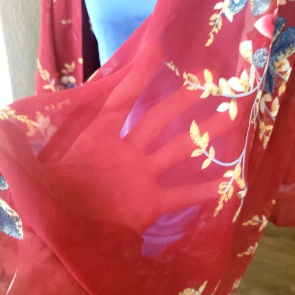 Justin & Taylor Sheer Coverup Ruana Series OSFM Burgundy Floral - Picture 3 of 9